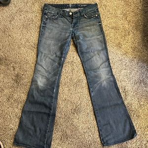 7 for all mankind “A” pocket, the Lexie petite fit Size 27